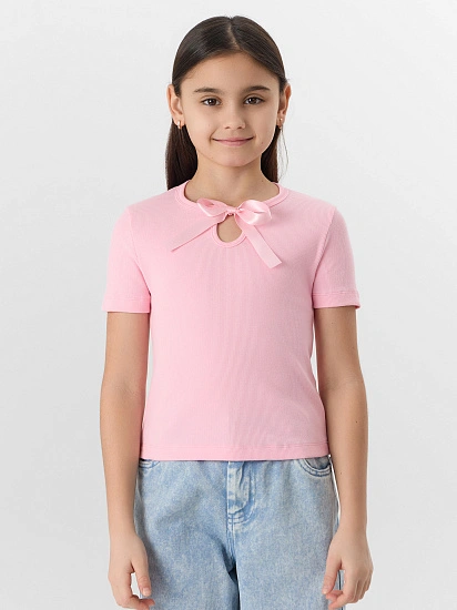 картинка Футболка для девочек розовая с декоративным бантиком от известного бренда одежды для девочек Mark Formelle