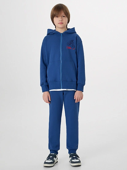 картинка Комплект для мальчиков синий от магазина одежды для мальчиков от бренда Mark Formelle
