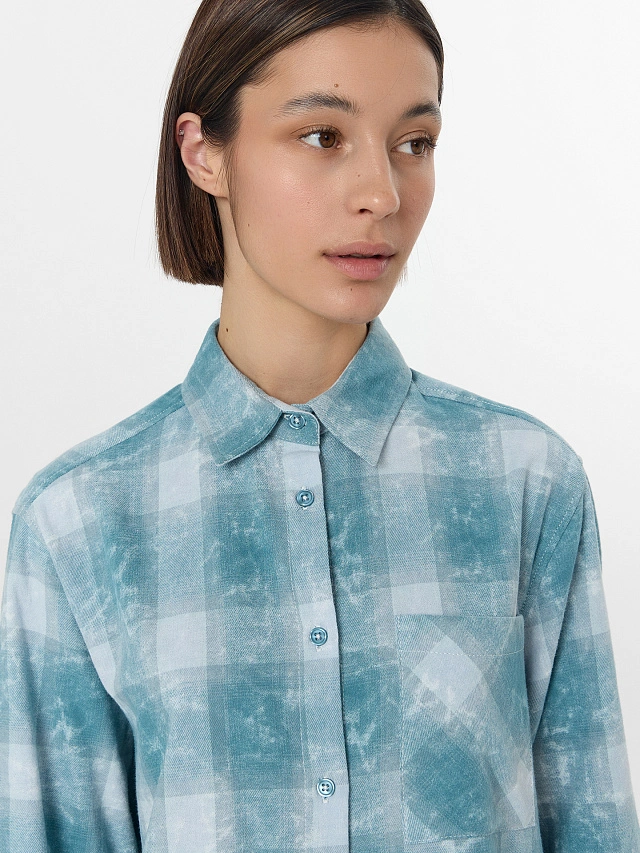 Рубашка женская голубая в клетку - 4
