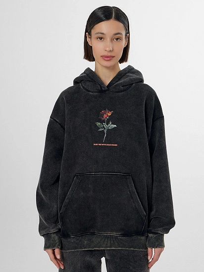 картинка Теплое худи женское черное с начесом и декоративными "рожками" от магазина стильной одежды Mark Formelle