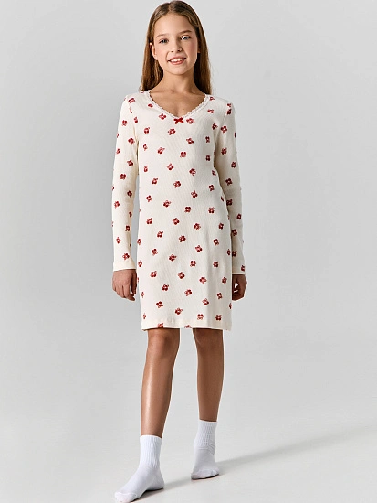 картинка Сорочка ночная для девочек бежевая с принтом вишенок от известного бренда одежды для девочек Mark Formelle