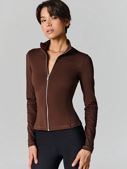 картинка Жакет спортивный женский на молнии коричневый от магазина стильной одежды Mark Formelle