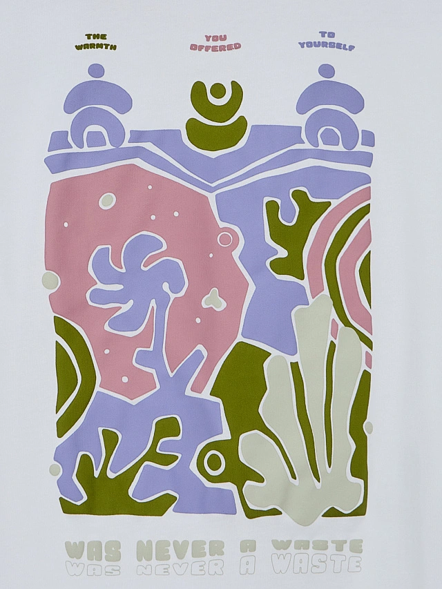 Футболка мужская белая с принтом на спине - 8