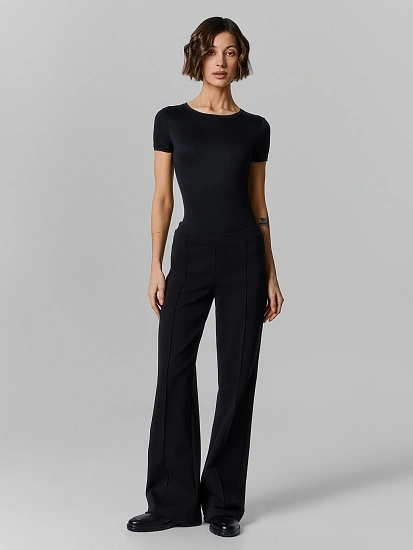 картинка Брюки женские черные от магазина стильной одежды Mark Formelle