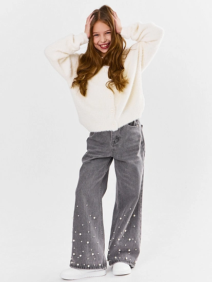 картинка Джинсы для девочек серые с декоративными бусинами  от известного бренда одежды для девочек Mark Formelle