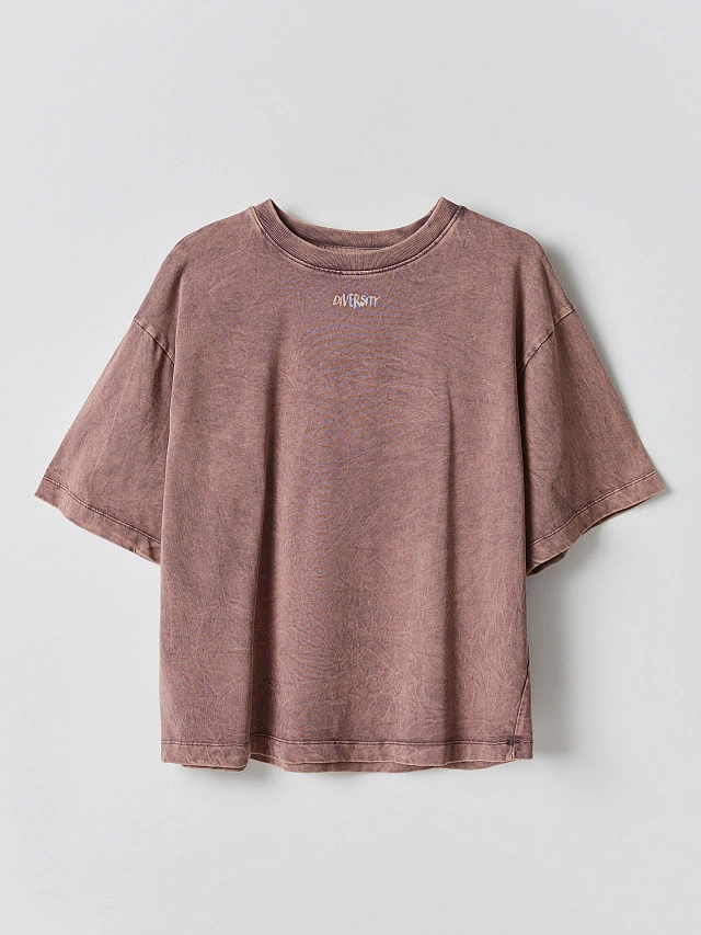 Футболка оверсайз женская бордовая с обработкой эйсид - 5