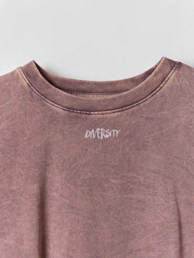 Футболка оверсайз женская бордовая с обработкой эйсид - 6