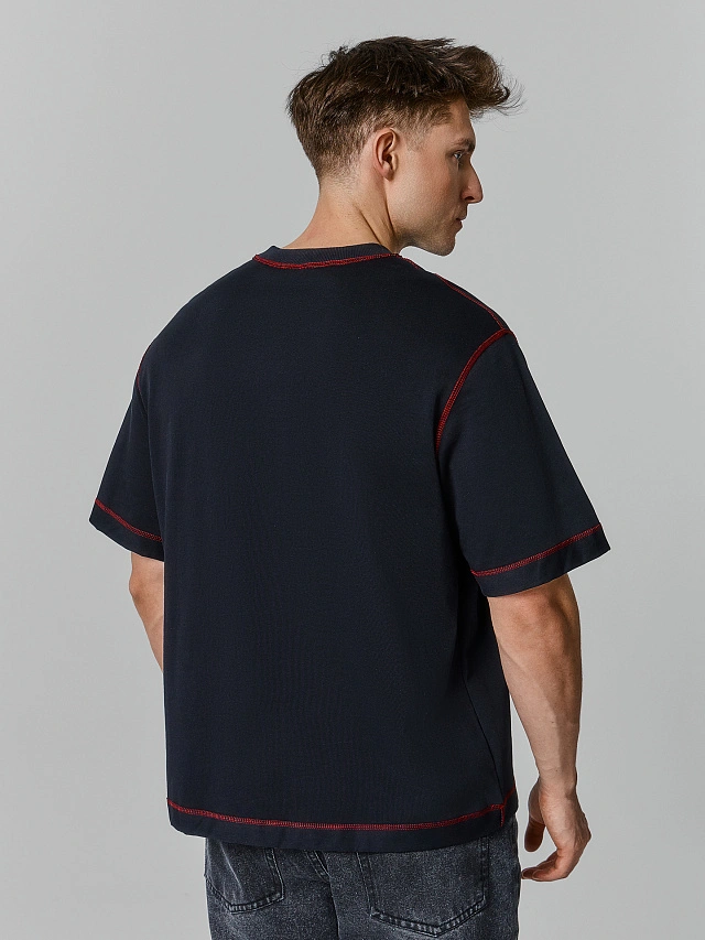 Футболка мужская черная с контрастными швами - 3