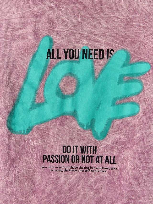 Футболка оверсайз женская розовая с надписью "All you need is love" - 8