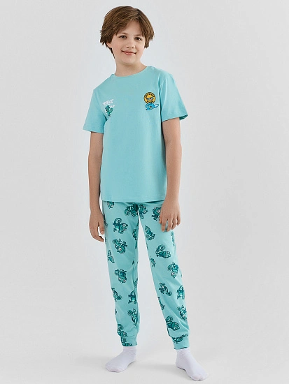 картинка КОМПЛЕКТ ДЛЯ МАЛЬЧИКОВ (ФУТБОЛКА, БРЮКИ) от магазина одежды для мальчиков от бренда Mark Formelle