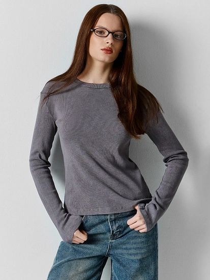 картинка Джемпер женский серый с обработкой эйсид от магазина стильной одежды Mark Formelle