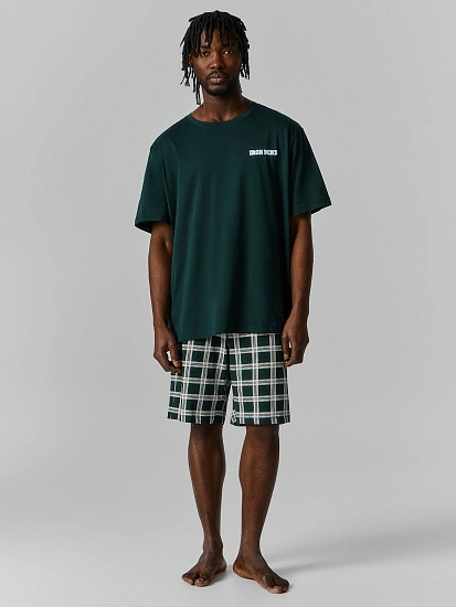 картинка Комплект мужской домашний зеленый от магазина мужской одежды Mark Formelle