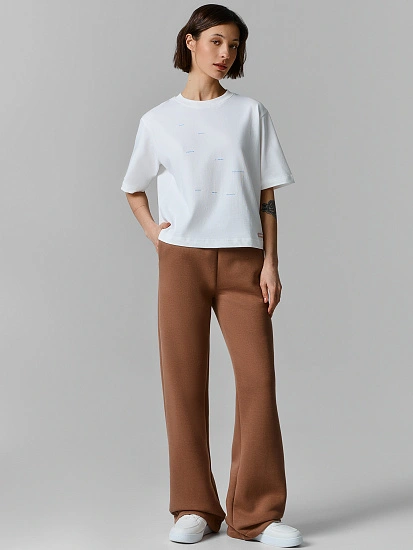 картинка Теплые брюки женские коричневые с начесом от магазина стильной одежды Mark Formelle