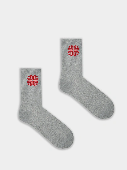 картинка Носки серые с узором в виде орнамента от магазина мужской одежды Mark Formelle