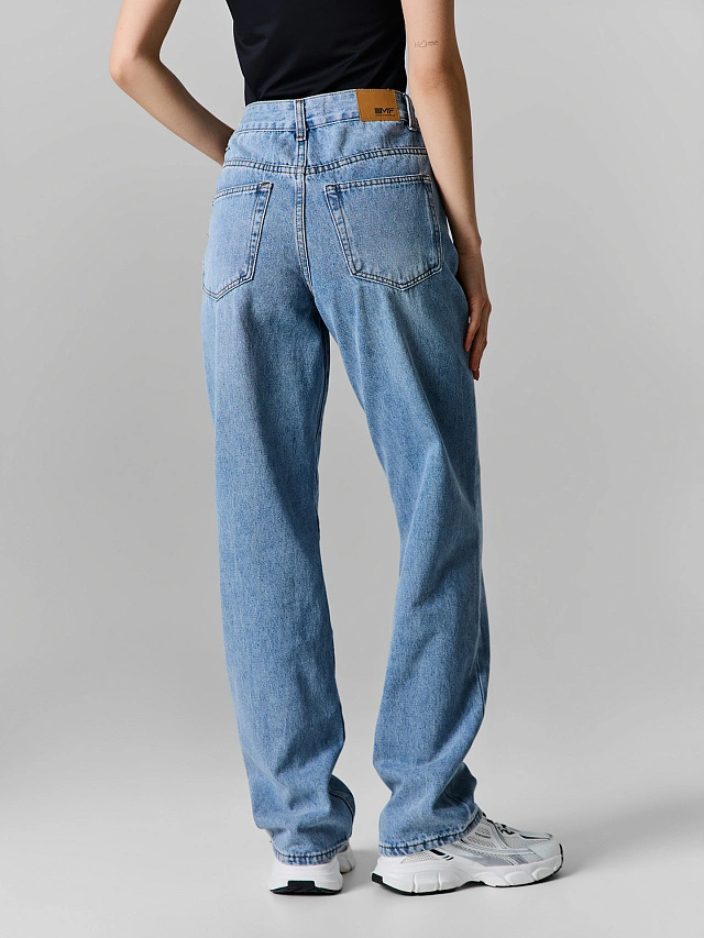 Джинсы прямые женские голубые - 3