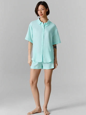 Костюм женский (жакет, шорты)