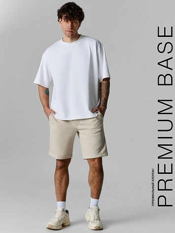 Шорты мужские бежевые прямого кроя