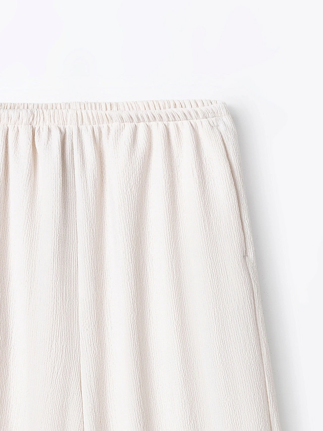 Брюки джоггеры женские молочные свободного кроя - 5