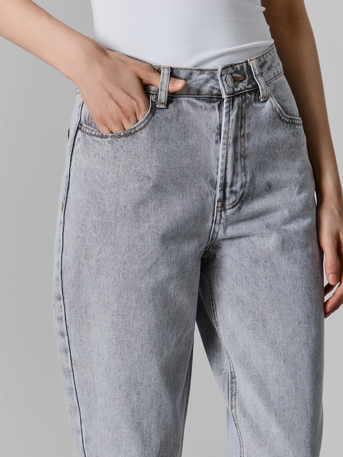 Джинсы женские серые mom fit с высокой посадкой