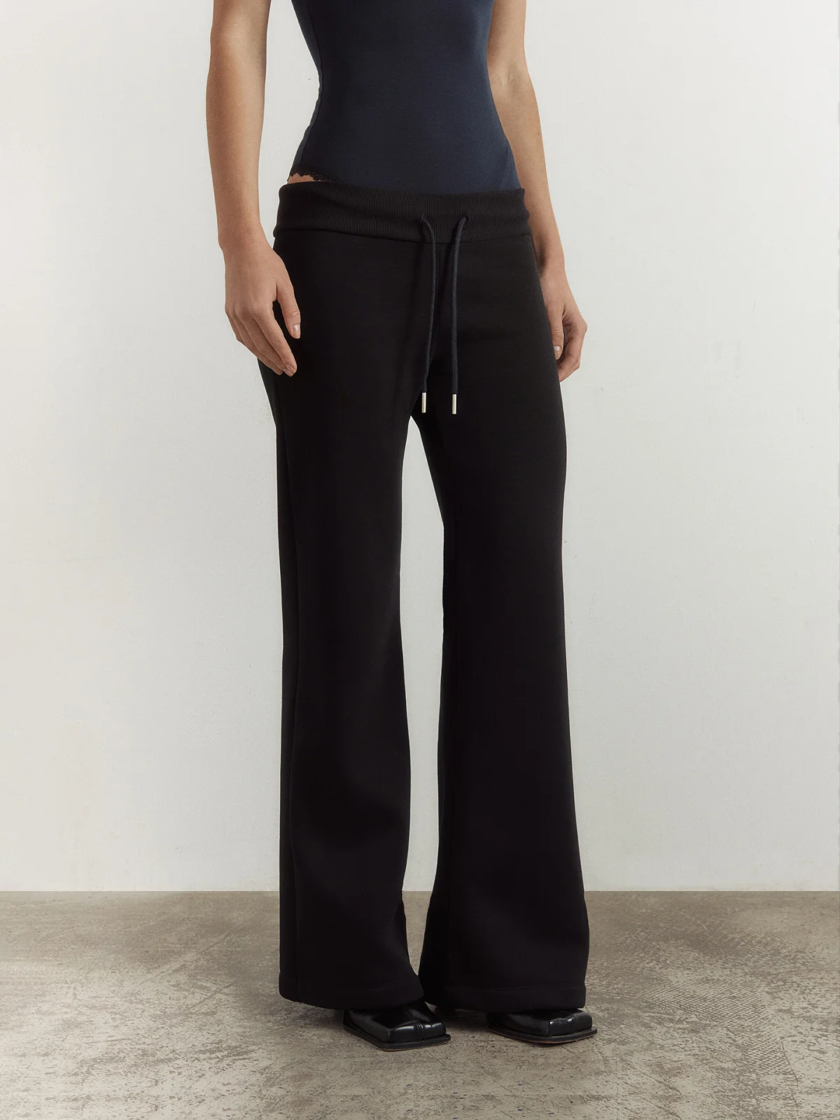 Брюки MF x nkeeei женские черные прямого кроя